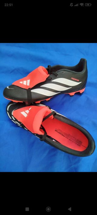 Botas de fútbol Adidas Predator