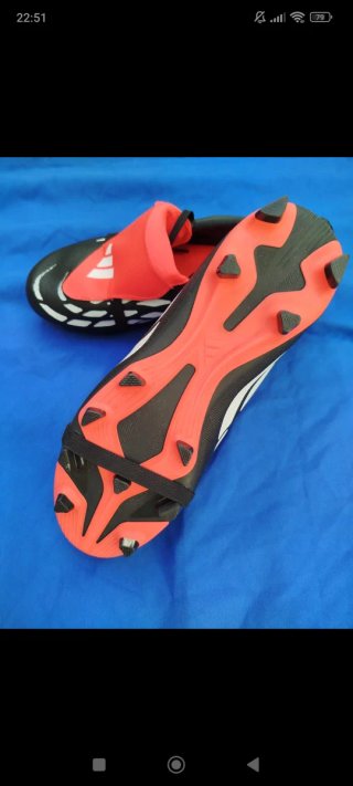 Botas de fútbol Adidas Predator