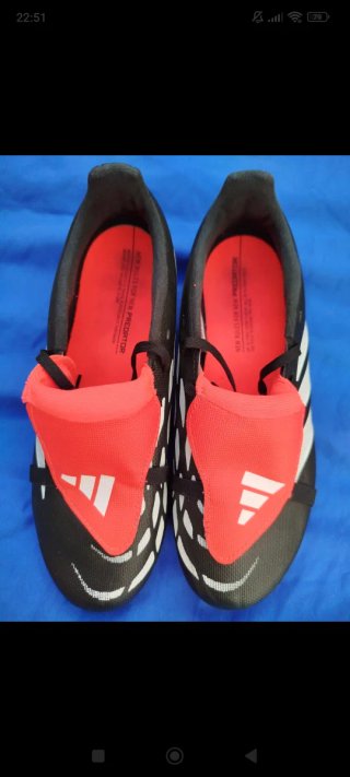 Botas de fútbol Adidas Predator