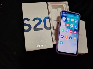 Samsung Galaxy S20 FE
