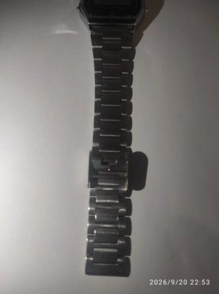 Reloj Casio Digital Plata y Negro