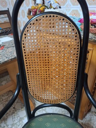 Silla Thonet madera y rejilla