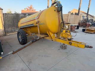 Cuba agua y purín 6000 lts RIGUA