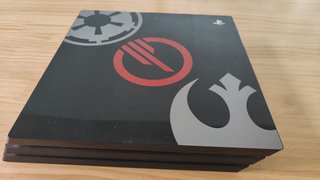 PS4 Pro 1TB Star Wars Ed. Limitada