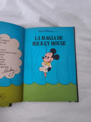 Walt Disney  2 cuentos  Mickey y dumbo