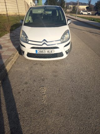 Citroen Grand C4 Picasso 2012