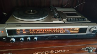 Tocadiscos Philips 970 con Radio y Cassette