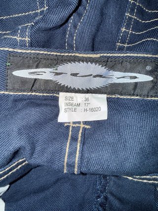 Bermudas Stuka Azul Marino Talla 36