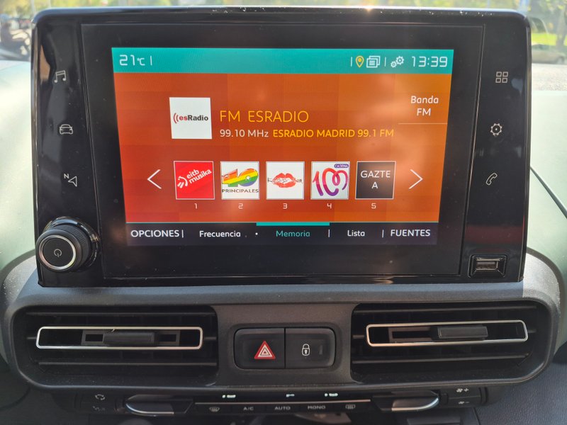 Citroën Berlingo 2019, foto 21