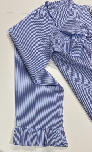 Camisa Stradivarius Rayas Volante Lazada Talla M