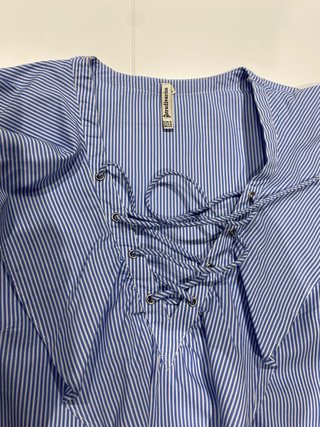 Camisa Stradivarius Rayas Volante Lazada Talla M