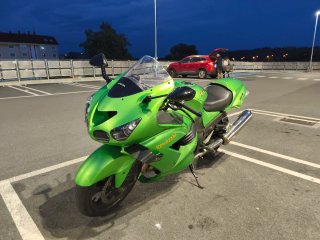 KAWASAKI ZZR 1400 IMPECABLE
