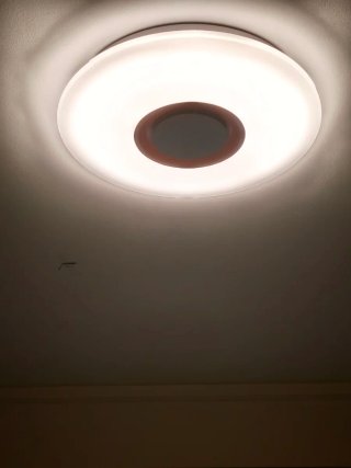 Lámpara LED con Bluetooth