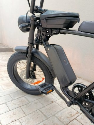 Bicicleta Eléctrica Negra Fat Bike