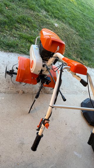 Motoazada Stihl MH 600