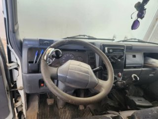 Mitsubishi Canter 2010