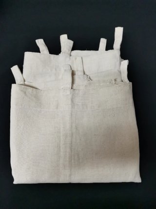 Cortinas antiguas de lino beige