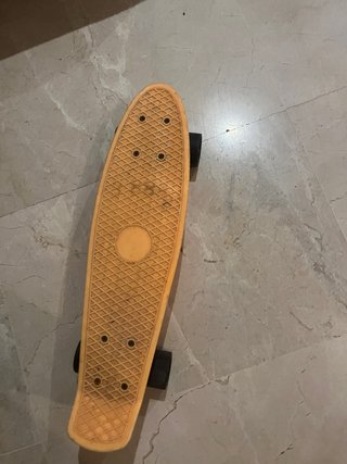Patineta naranja