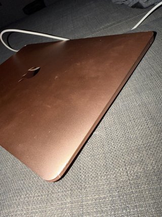MacBook Air M1 (2020) Dorado