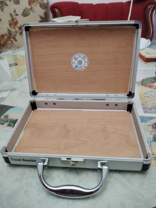 Humidor de viaje Montecristo