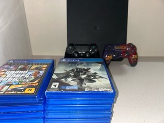 PS4 Slim Negra