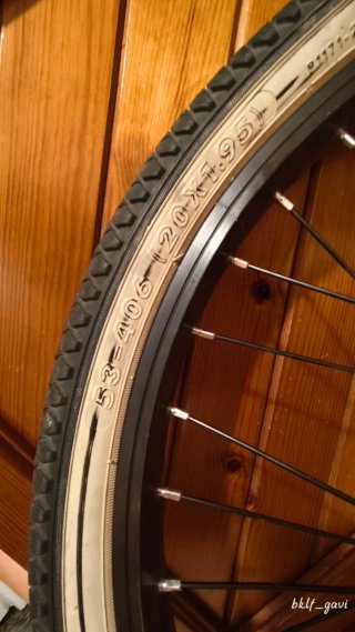 Rueda BMX 20x1.9 Eje Rosca