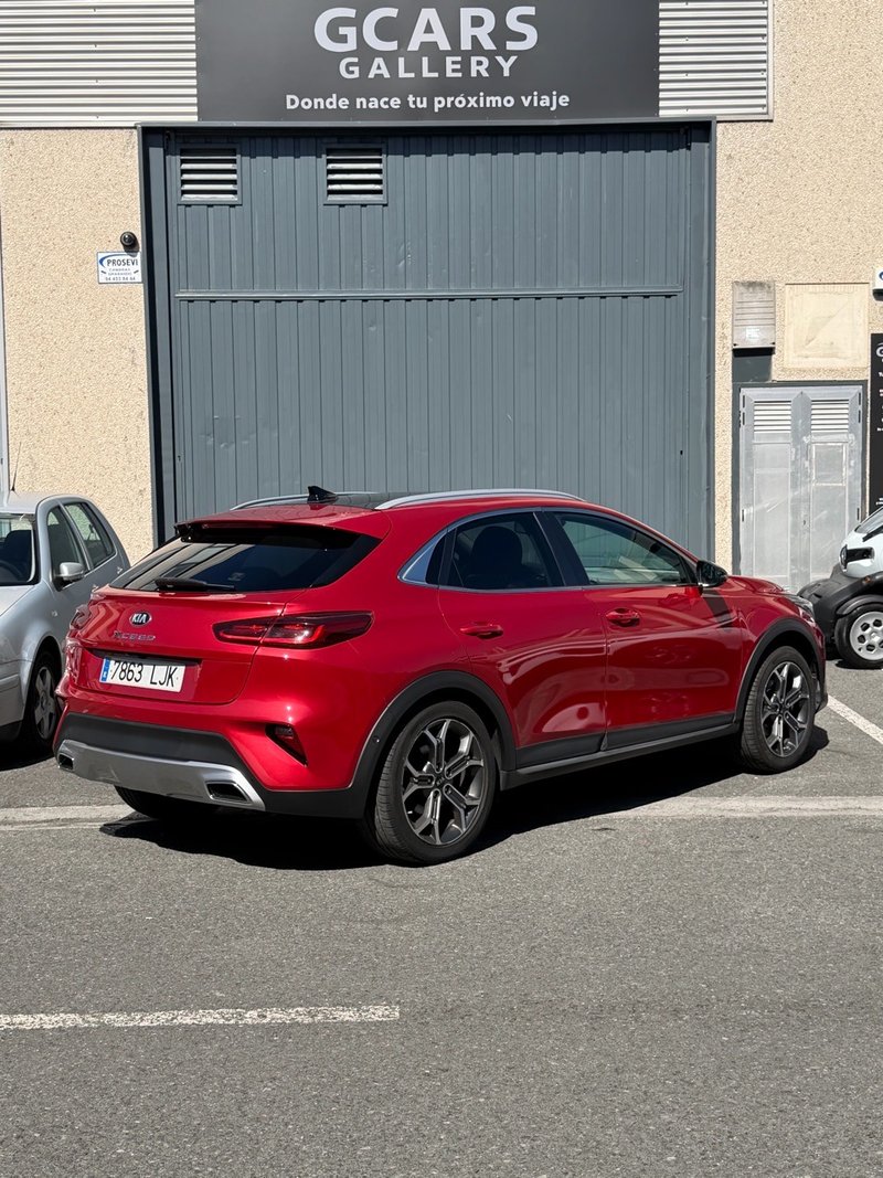 Kia XCeed CRDI 1.6 Tech 2020, foto 2