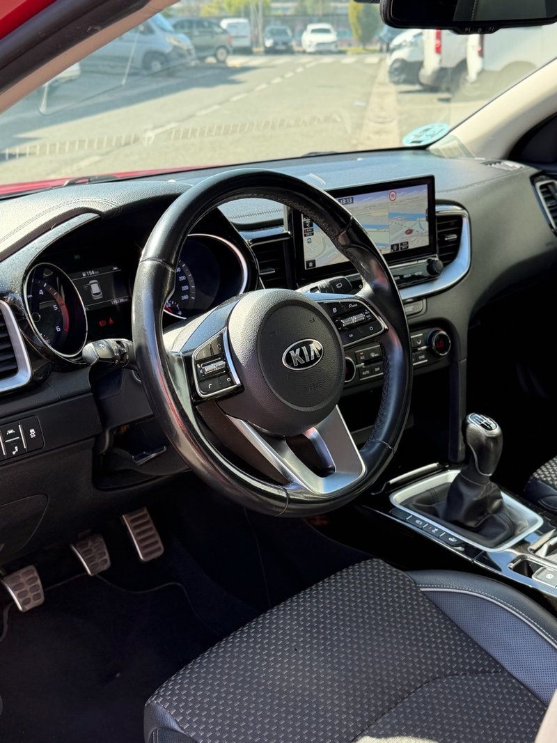 Kia XCeed CRDI 1.6 Tech 2020, foto 9