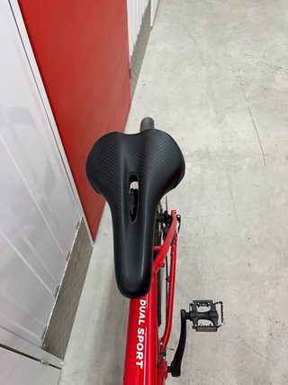 Bicicleta Trek Dual Sport 2 Gen 4 roja