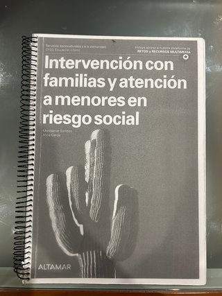 Intervención con familias y atención a menores ...