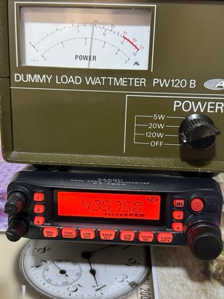 YAESU FT-7900. VHF/UHF Recibe banda aérea