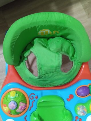 Tacatá para bebé con asiento acolchado