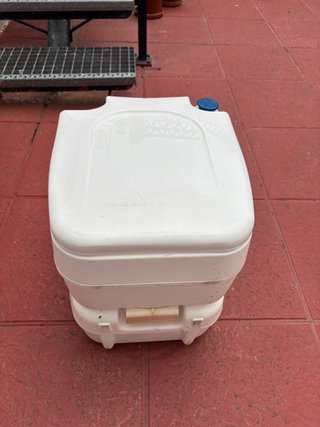 WC Químico Portátil Blanco y Azul