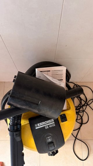 Aspiradora karcher Se 4002