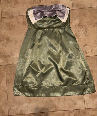 Vestido verde strapless Strena Talla S/M