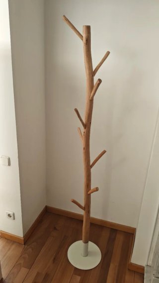 Perchero tronco árbol eucalipto modelo Rivage.