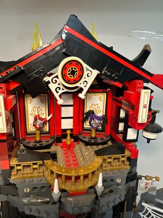 Set Lego Templo de la Resurrección 70643