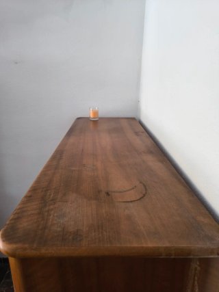 Mueble vitrina de madera vintage - sin carkoma