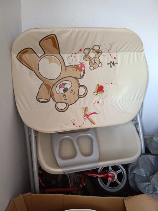 Bañera cambiador para bebés con estampado