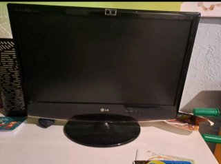 Monitor TV LG 23 HD da 23 pollici