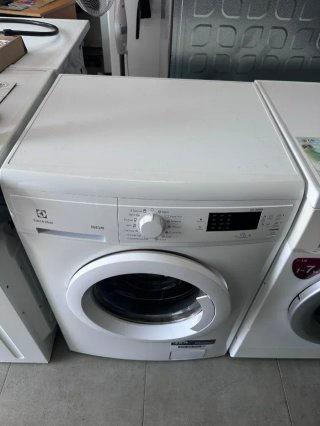Lavadora Electrolux Timecare Blanca