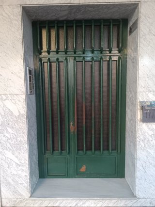 PUERTA METALICA DE DOBLE HOJA