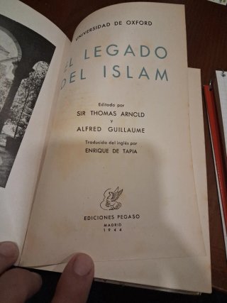 Libro antiguo, EL LEGADO DEL ISLAM DE 1944.