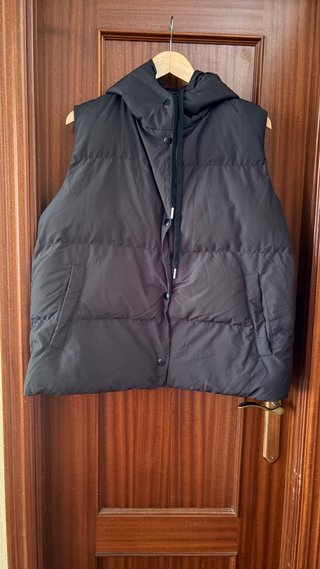 Chaleco acolchado Dazy con capucha Talla S
