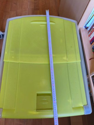 Caja de almacenaje con ruedas 5 euros unidad