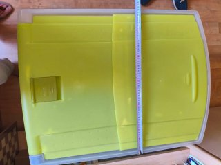 Caja de almacenaje con ruedas 5 euros unidad