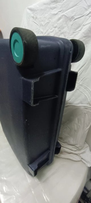 Maleta Samsonite Azul con Ruedas