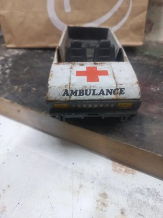 Ambulancia Joustra Francesa Antigua