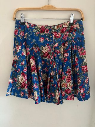 Falda floral azul