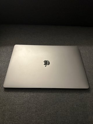 MacBook Pro 16 2019 i9 32GB 512GB Radeon Pro